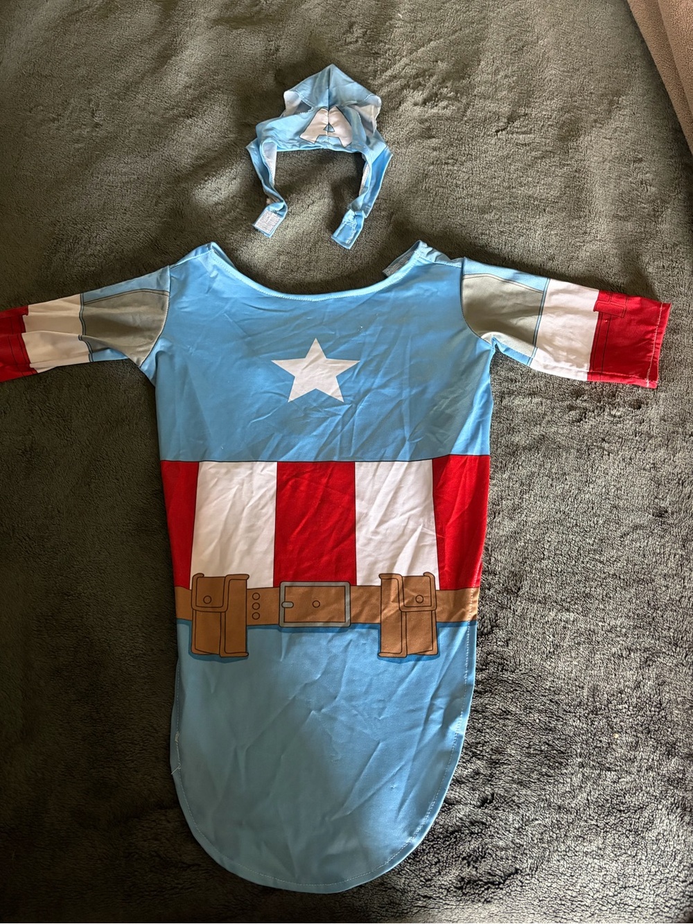 Dog Captain America, Halloween costume
